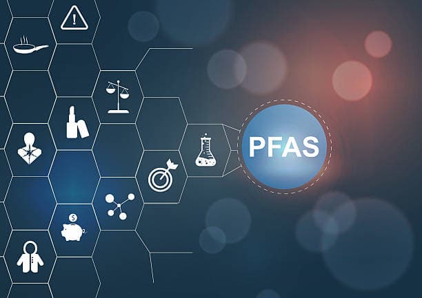 El PFAS en la documentación de exportación: cómo afectan los requisitos de etiquetado a nivel estatal a los documentos de envío