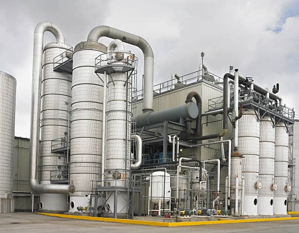 La expansión de los aditivos para combustibles señala el crecimiento de los productos químicos especializados en los canales minoristas de combustible