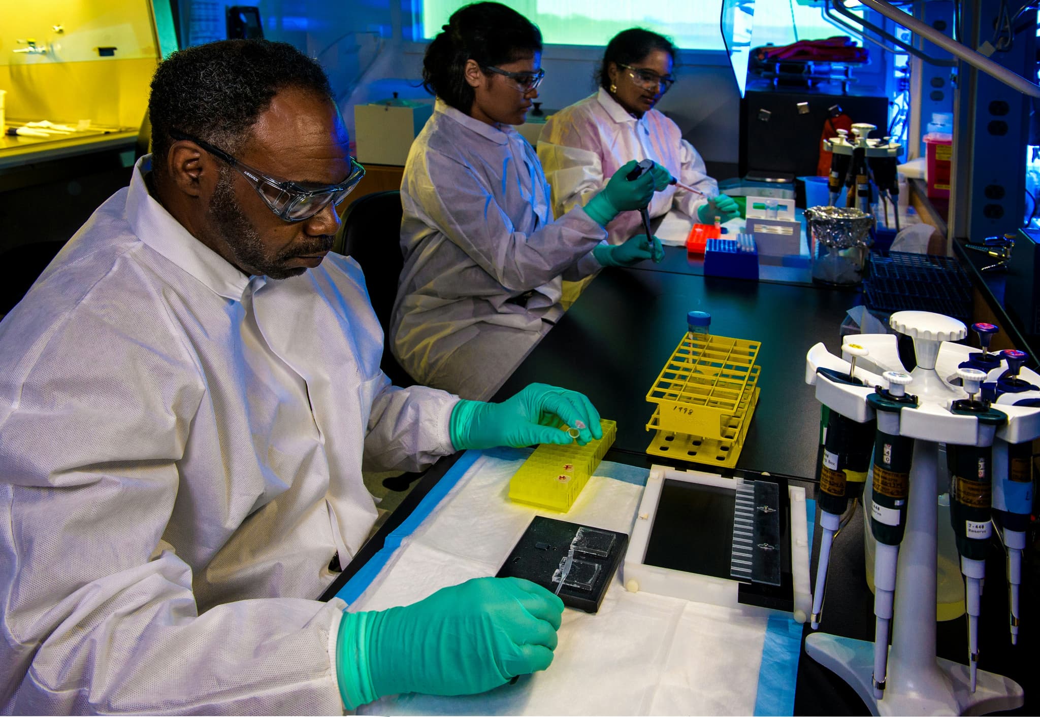 El programa THRIVE de ARPA-H y la cadena de suministro de ingredientes detrás de la edición genética personalizada