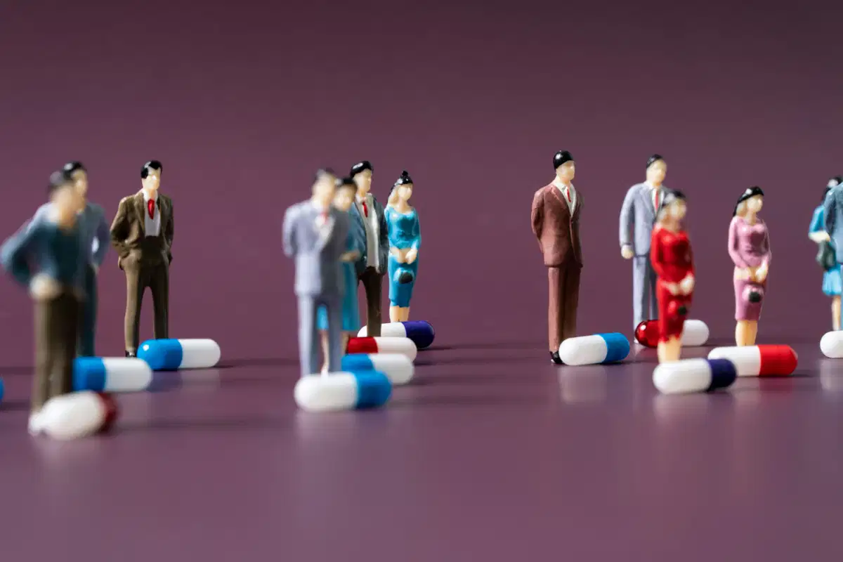 FDA 人员配备和药品批准连续性:C&EN 关于药品采购的悬而未决的问题